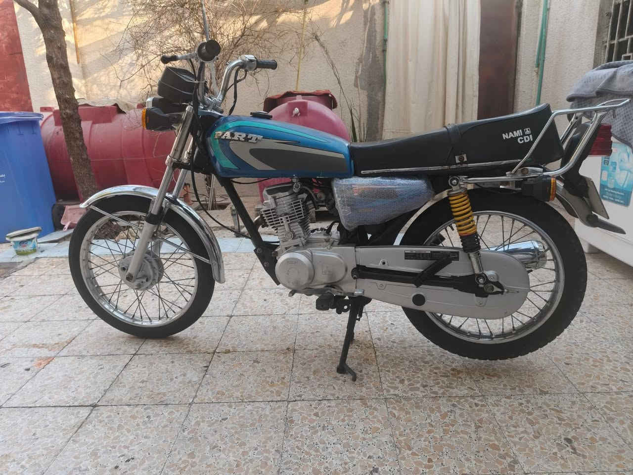 سلام عليكم الكل والجميع دراجه نامه موديل 20 رقم وسنويه الدراجه جاهزه سنويه تنتهي بل28 ليريده يراسلني خاص او يتصل مكاني البصره امن الداخلي رقم التلفون***********
