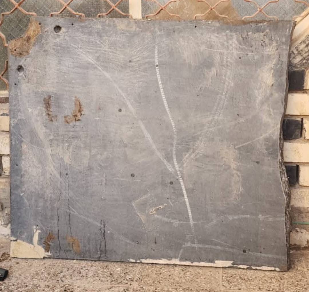 ميز بليارد فرخ سنوكر للبيع  بي مرمره مكسوره كما موضح بلصوره صايره قطعتين تنلحم بلمعجون مع كيوب عدد 2 وسيت كرات وقماش جديد مع بطانه  مايحتاج تغير قماش مكاني نجف ماعدي توصيل سعر 300 وبي مجال
للتواصل هذا الرقم +964 782 251 1079
ميز بليارد فرخ سنوكر للبيع  بي مرمره مكسوره كما موضح بلصوره صايره قطعتين تنلحم بلمعجون مع كيوب عدد 2 وسيت كرات وقماش جديد مع بطانه  مايحتاج تغير قماش مكاني نجف ماعدي توصيل سعر 300 وبي مجال
