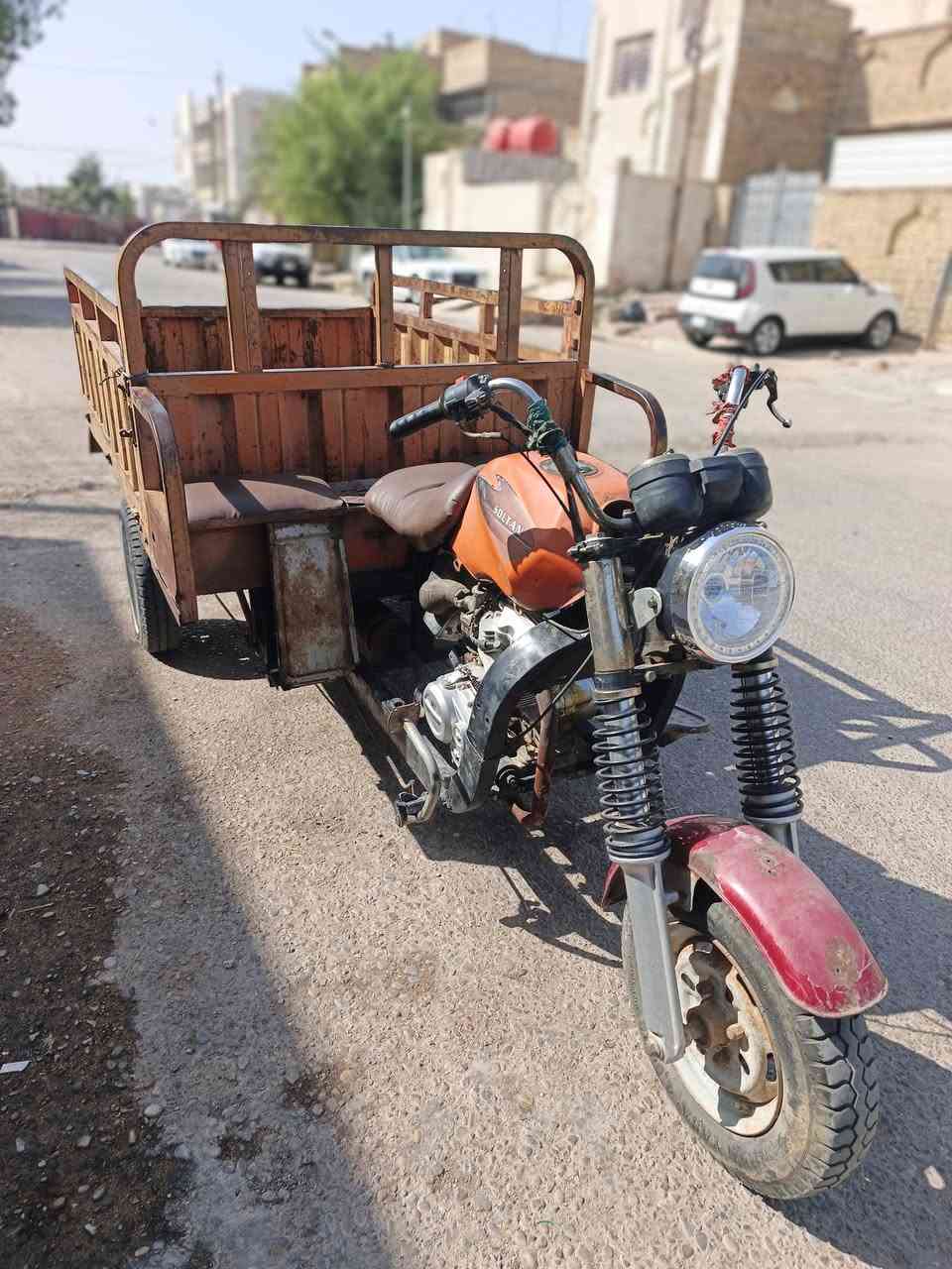 سلام عليكم ستوته همر للبيع وكيلهه بشارع بغداد السوداني،،،،،،،،،، مابيهه أي خياس ولا زنجار (***********)
