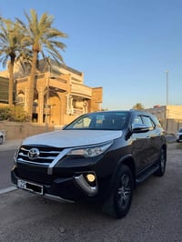 فورجنر 2015 الشكل الجديد السيارة جديدة مكفولة كفالة عامة عدى الدعامية ...