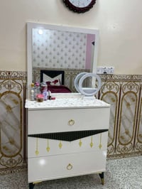 غرفة للبيع
