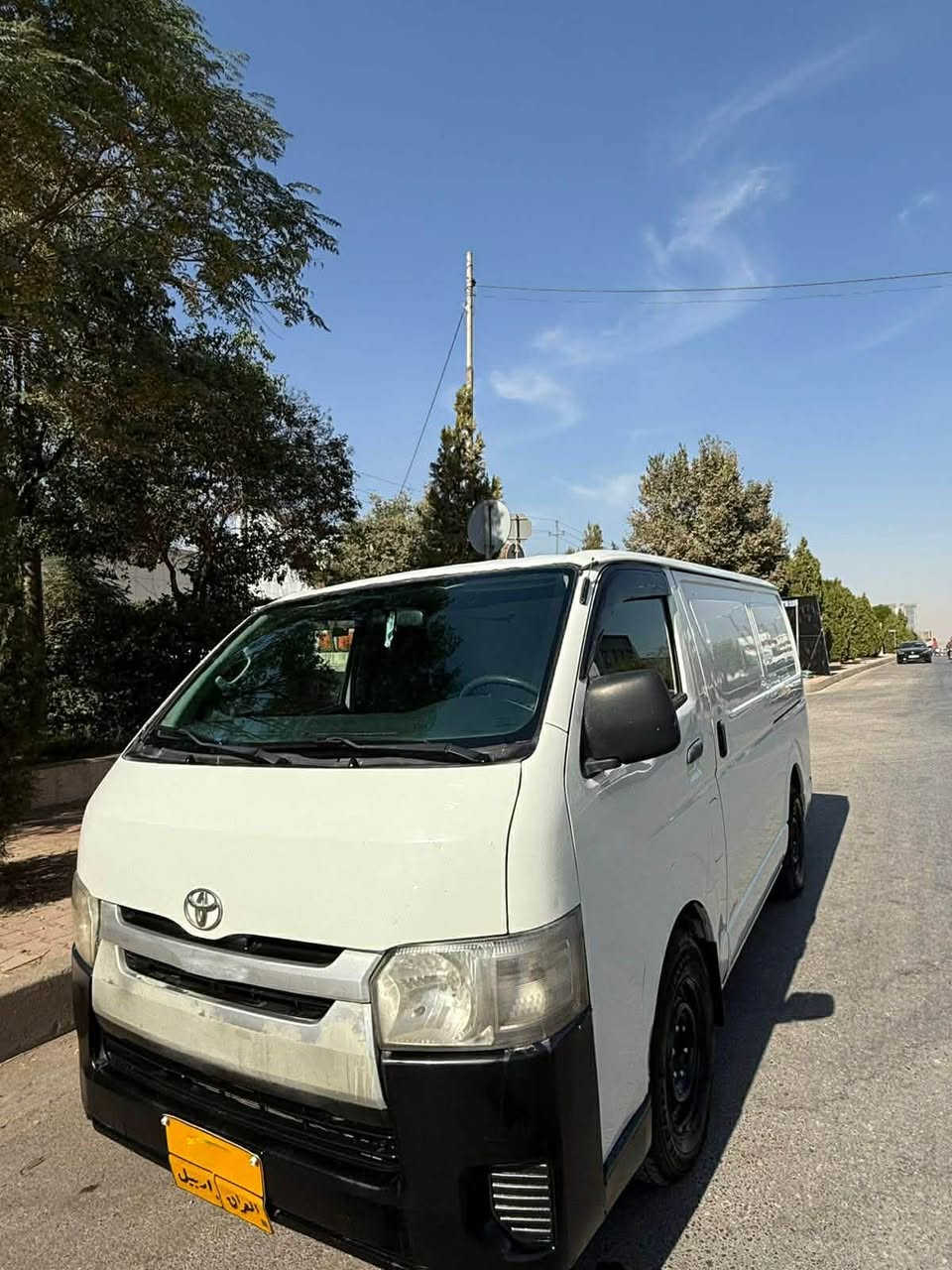 هایس ڤان ٢٠٠٦ 
گێر و مەکینە و تەبرید بە شەرت رادێتە و کۆمپلێسەر و فرێزەزی هەمووی نوێیە تەبرید مەرکەزیە
سەیارەکە کرایتە غاز

سعری ١٠٨ مەجالەکی کەم
*********** 
هەولێر📍
