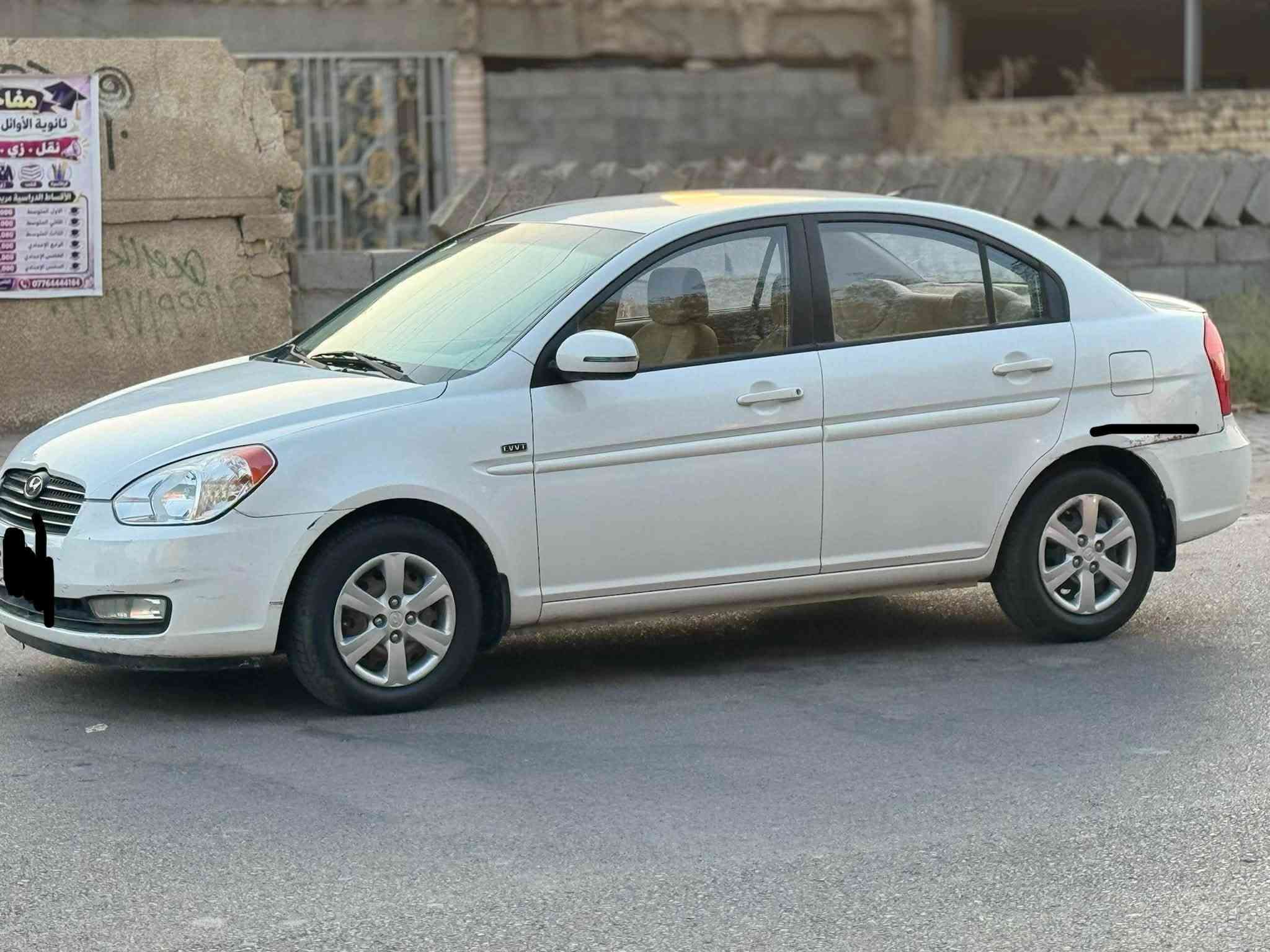 سلام عليكم
للبيع اكسنت خليجيه 2011
محرك 1600 دوش
مكفوله من صبغ والتبديل فقط بيها طخه باب لخلفي وبارد بجاملغ الخلفي مئشر عليه 
ماشيه 93 حقيقي رقم بغداد جديد بسمي 
تخم تاير محرك وكير مكفوله 
***********
بغداد الكرخ
سعر 92
