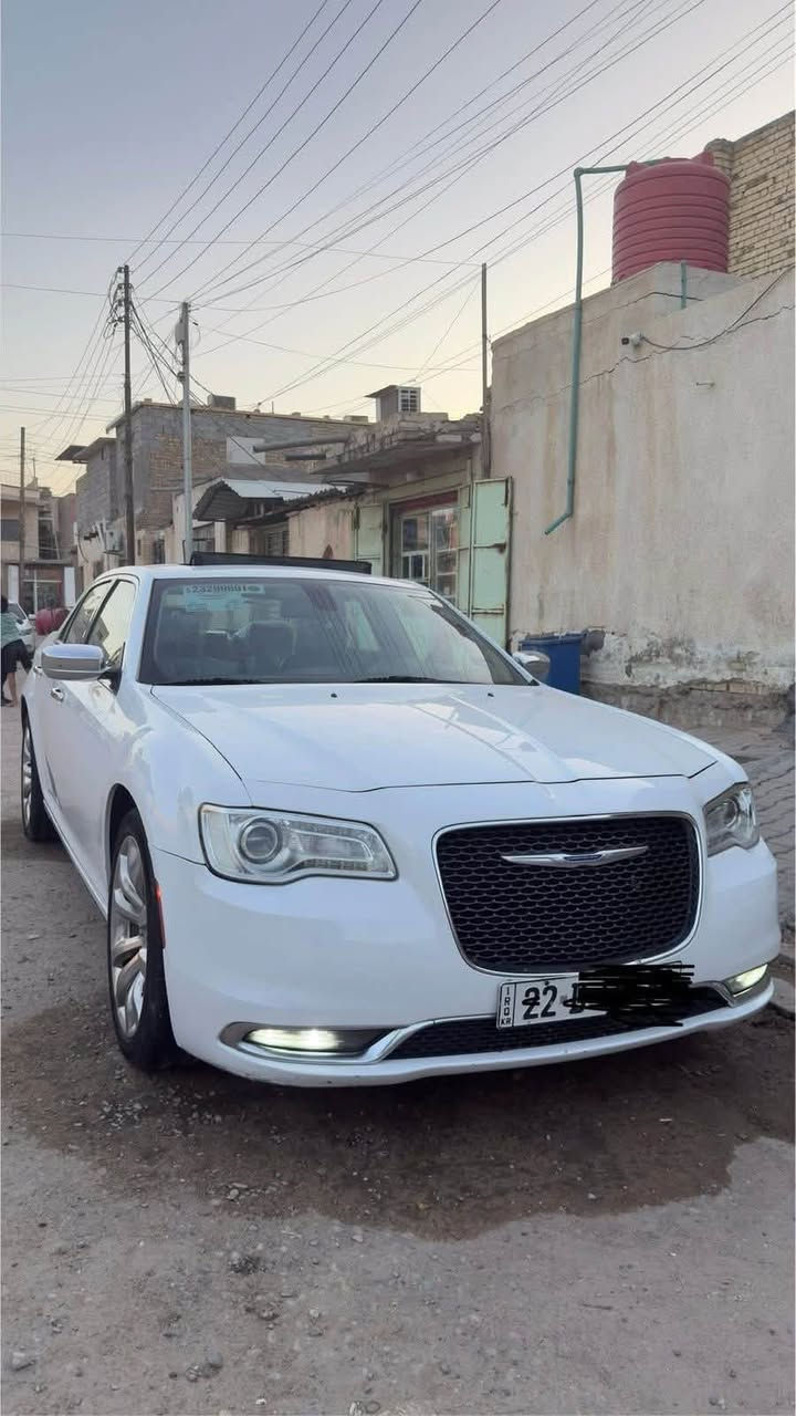 اوباما 2019 300 السعر 260 السيارة كفالة عامة فقط فيها 3 نقاط خياس ومايحتاجلها شي بعد ماييها اي نقوصات للتواصل ***********
