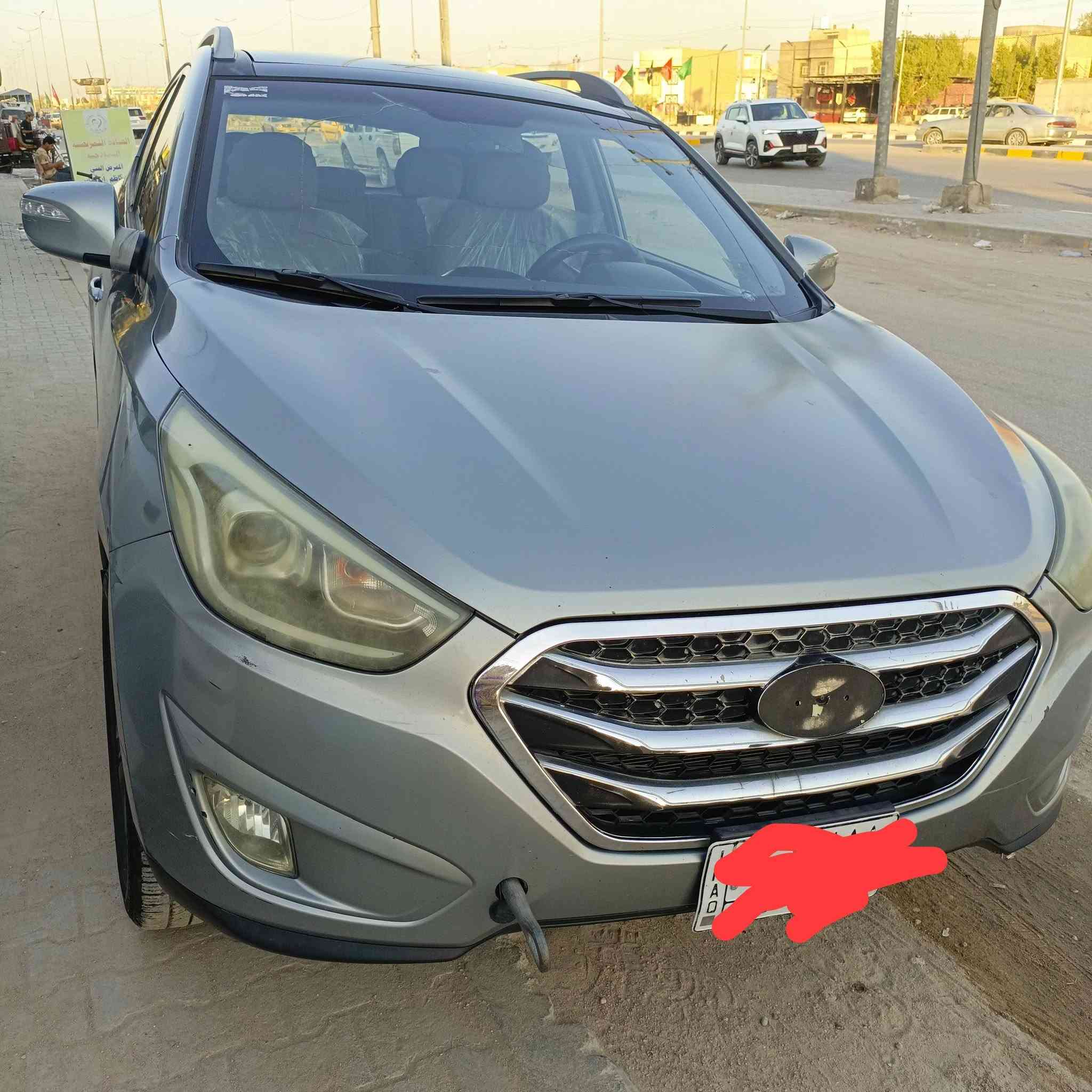 توسان للبيع 2015بانورامامكفولة خليجي 140نجف *********** مع المجال
