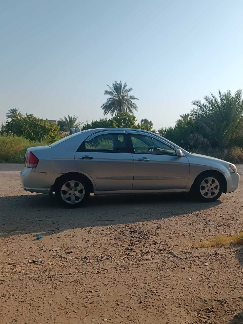 كيا اسبكترا 2007 بدون صبغ جاملغ خلفي فقط رقم بغداد بسمي 
السعر 77 وبيها مجال 
للاستفسار *********** 
بغداد ابو غريب مكان السياره
