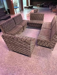 عندي هذني القنفات القطعه على 50 للاتصال 07740270062
