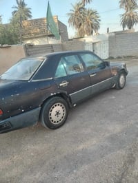 مرسيدس • موديل ١٩٨٧ • مكينة ٢٫٥
