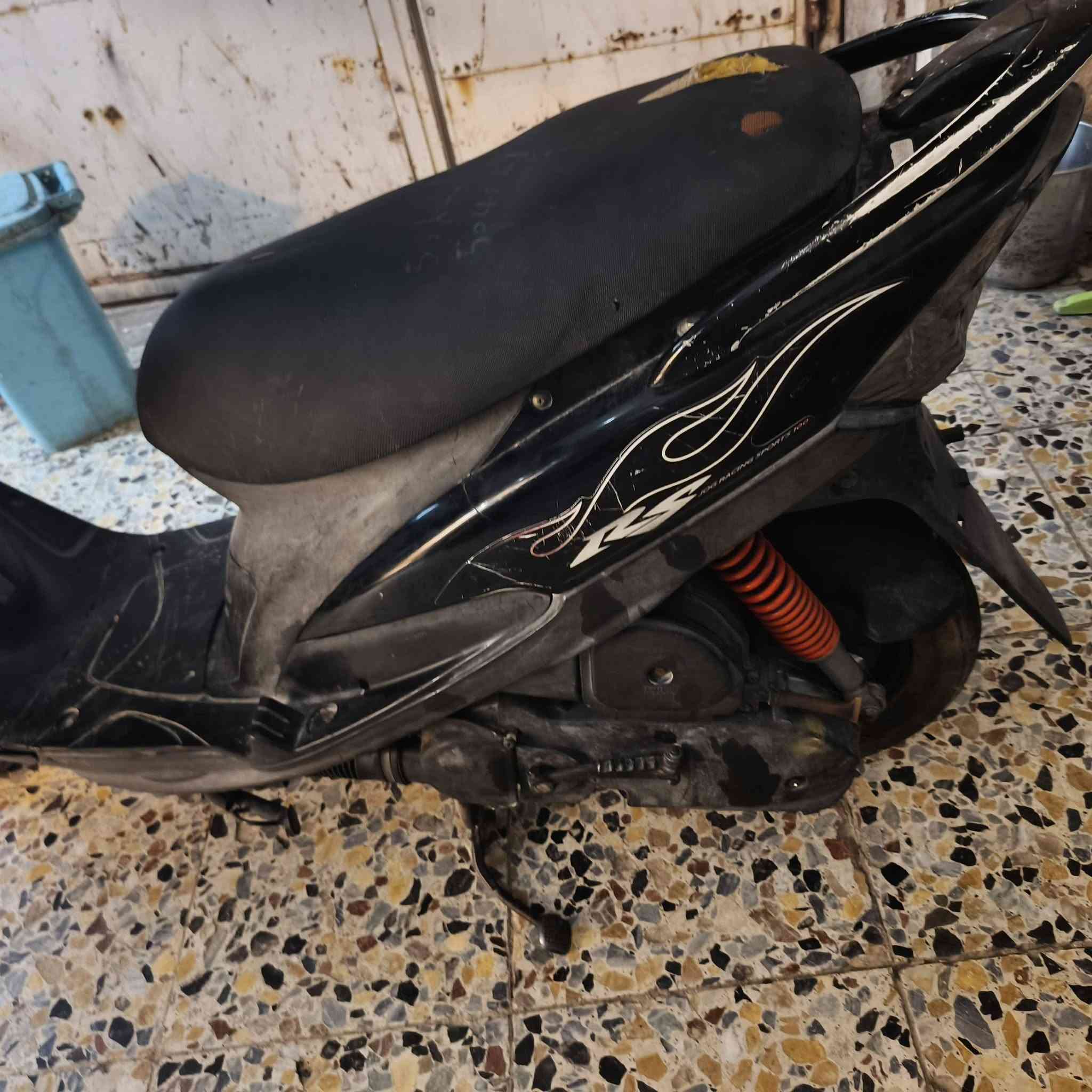 السلام عليكم دراجه ماكس للبيع مال رمبه ما مفتوح بها برغي مكاني بصره زبير السعر 750 قفل رقم التلفون *********** واتساب فقط
