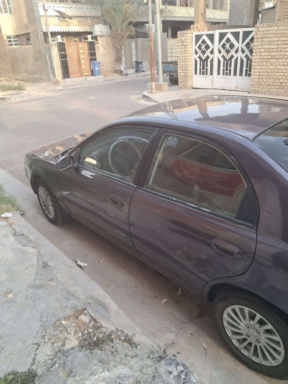 السلام عليكم كيا اسبكترا لبيع موديل 2000محرك 2000سنويه ٢٦ بسمي تحويل مباشر حداديه نص تبريد بس دكمه ايسي يشتغل ٤٥ وبيه مجال  اتصال***********
