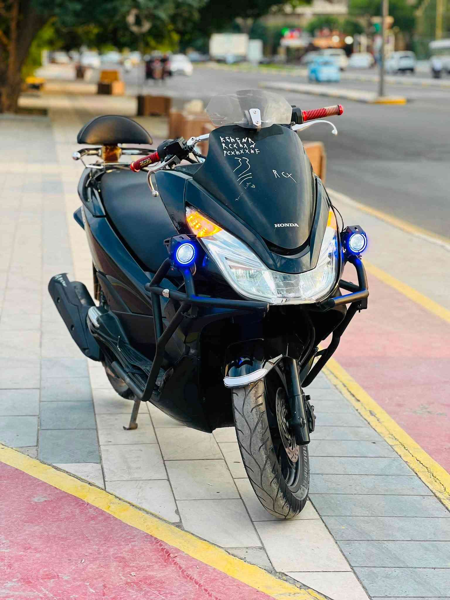 هوندا PCX • ١٥٠ • كفالة عامه