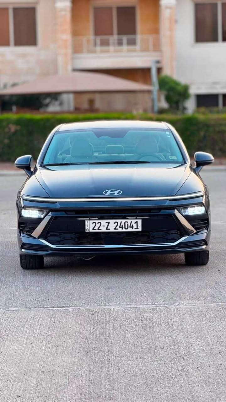 سوناتا  2025   Hyundai sonata 
شكل جديد
2.5L حجم محرك
گير 8 نمر
بصمة تشغيل وابواب
المقاعد: كهربائي  + تدفئة + استيرن تدفئة
٥ وضعيات قيادة
جنطه ذكيه 
لايت لد 
بك لايت لد 
ترحيب
دشبول الاكتروني 
شاشه كبيره 
كير تعليك 
اوتو هولد
رادار
نقطة عمياء
رادار خطوط شوارع
فوول تحكم ستيرن
كامره دواره 

سيارة رقم اربيل باسمي 
ترقيم ودخول جديد 

الحادث  فقط دعاميه اماميه  + 4 قطع كلير امريكا بدون دواخل بدون ايرباك  

السعر 167 

***********
