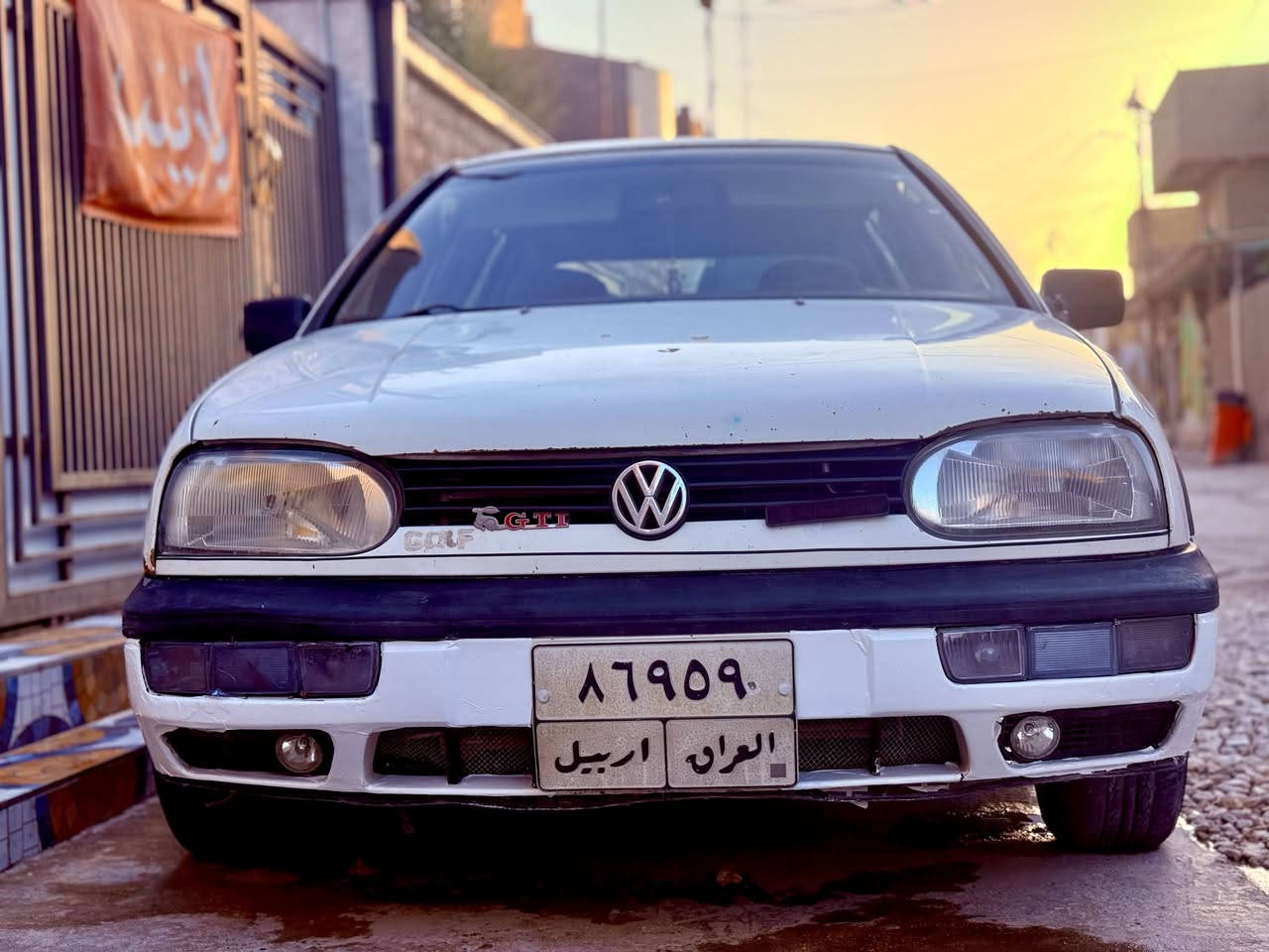 السلام عليكم ورحمة الله وبركاته

🚘 للبيع — فولكس فاغن گولف 1992 🚘

🔹 اللون: أبيض
🔹 المكينة: 1800
🔹 گير: عادي
🔹 رقم أربيل تحويل مباشر

✅ حدادية جديدة
✅ مكينة جديدة
✅ منظومة ماء جديدة
✅ تبريد ثلج ❄️
✅ كهربائيات بلادي

السيارة نظيفة وخير من الله، البنيد فقط صبغ جمالية، والباقي مرتب.
ترايها للبصرة بدون مشاكل إن شاء الله.

💰 السعر: 45 

📞 للتواصل: ***********
