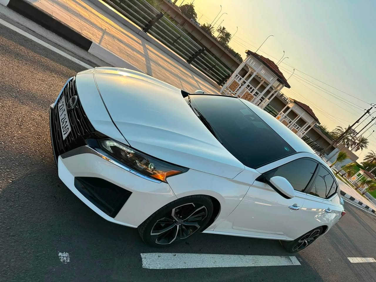 للبيع التيما 
السعر 148 بيها مجال بسيط 
***********
موديل 2023 
الون ابيض 
بدون ايرباك 
تحكم ستيرن 
تثبيت سرعه 
رادار 360 درجة 
تشغيل عن بعد 
بصمة تشغيل 
ماشيه 49 
حجر بلادي 
لايتات بلادي 
كير بشرط 
مكينه بشرط 
ويل SR 
حداديه امامي خلفي جديد 
رقم سنويه هزه براد جديد تحويل وكاله بشرط 
جاملغ بونيد بدون دواخل بدون ايرباك بشرط 
جاملغ خلفي كلير امريكا 
سونار ورقم الشاصي موجود بلمنشور 
1N4BL4BV6PN345455
مكان السياره ديالى خانقين
