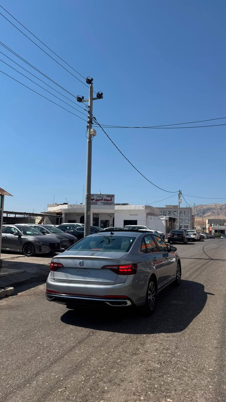 جيتا شكل جديد ٢٠٢٥  فول موصفات 
سعر  175$مجال
موصفات بالوراما شاشه ايباد كبير 
دشبول الكتروني داخل لونين
لايت كدام وره زيننو 
لايت ليد ويل كروم 
كوشن كهربا كوشن هيتر 
شاحن واير ليس
حساس كدام وره 
رادرا امامى خلفي
سياره بيها ربع جاملغ خلفي حافت قبغ صندوق صبغ 
سياره بجم كبس  بدون ايرباك 
سياره كاتي تترقم اربيل دهوك سليمانيه 
تلفون ***********كورك
تلفون ***********زين وتساب
سعر 175$مجال
مكان سياره عقره اكر, نينوى
