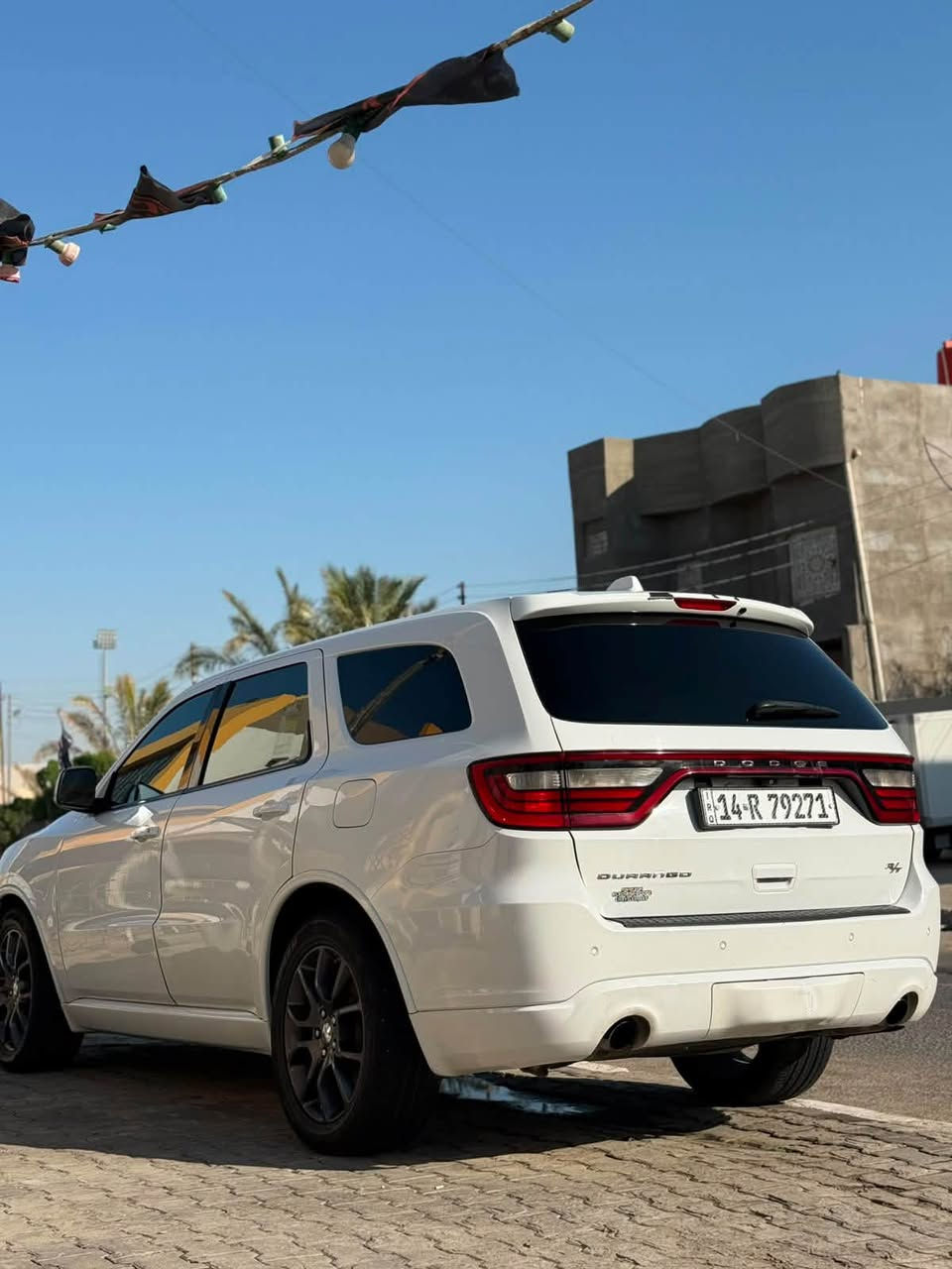 السلام عليكم 
دوج دورنكو 
مديل 15
فىة RT5700
فول مواصفات vip
الحاله كفاله عامه 
خشم البنيد بارد بسيط 
سياره رقم جديد با اسمي تحويل ثاني يوم 
مكان السياره بصره سعر السياره 215
رقم التواصل ***********
