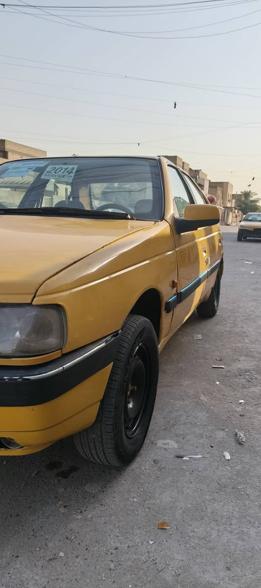 السلام عليكم بيجو لميس للبيع موديل 2014 مصفرة هيئة وغرامات رقم انگليزي شرط تحويل بيها ضربة جاملغ الخلفي ومعمر جاهزة مكينة وگير وتبريد صدر تخم تاير جاهزة من كلشي السعر 21 ورقة مكانية بغداد مدينة الصدر ***********
