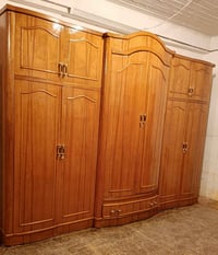 غرفة ٦ أبواب • ملحق صاج • درجة اولة