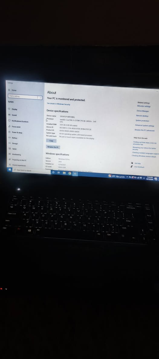 لابتوب ديل • حجم١٦ • كور i3