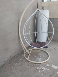 مرجوحة • للبيع