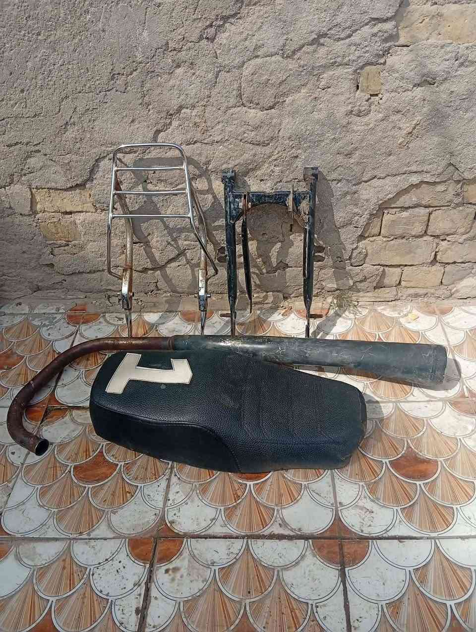 اربعه كير • قطع غيار • حالة جيدة