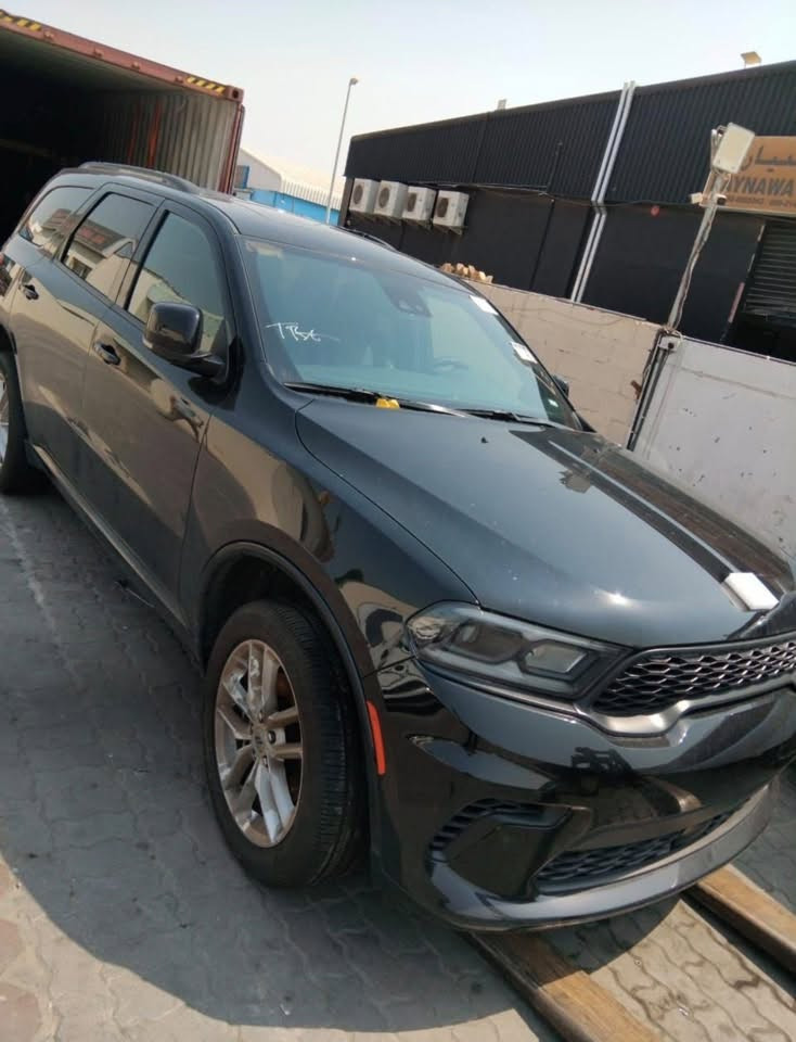 دوج دورانكو GT PLUS لون اسود 2024
السياره فول مواصفات ١/١ 
. فتحة سقف
. كشنات جلد
. تبريد وتدفئة مقاعد
. حساسات خلفيه
. صندوق كهربائي
. نقاط عمياء 
. رادار 
. تشغيل عن بعد 
. شاشه كبيرة
. دخول ذكي
. مقاعد ٧ جلد 
. خزن مقاعد ميموري
. ويل ٢٠ 
. كير طياره
. لايتات زينون
. محرك ٦ سلند ٣٦٠٠
. كير ٨ نمر
. جامات كهرباء 
. مري تدفئة

وبعد بيها هواي مواصفات السياره حادثها جاملغ خلفي عكس السايق مصلح بمكانه وبي صبغ قليل السياره كلش نضيفه تشغل وتطلع مابيها اي نقص وقليلة استخدام ماشيه ٣٧٠٠٠ الف كيلو مو ميل رقم بغداد السعر 38,500$ 

للاتصال على الرقم
***********
