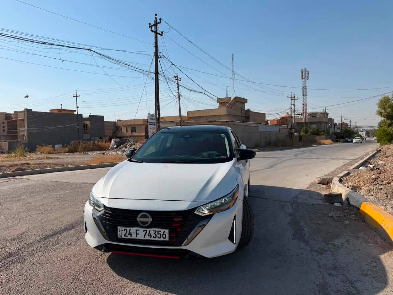 نيسان سينترا ٢٠٢٤
مواصفات SR:
رادار وكامرة خلفية 
اشارات النقاط العمياء 
لايت LED
داخل لون مشمشي 
كشنات هيتر 
ويل حجم 18
تشغيل عن بعد 
دخول ذكي وتشغيل ذكي 
حادثها :
حادث سيارة بامريكا بخشم البونيد معدل وراجع ع البارد والصورة موجودة
وصارلها حادث بالعراق بالچامرلغ الخلفي ورجع ع البارد 
وموضح بالصورة 
ماشية ٤٤ ميل 
ورقم دهوك المسطرة 
عنوانها بالموصل 
سعرها ١٦٣ وبيها مجال 
التواصل على الواتساب فقط
***********

