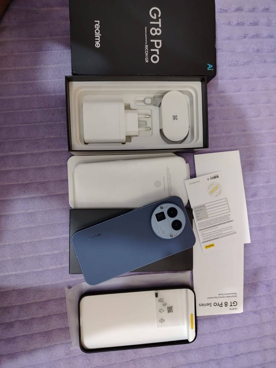 ريلمي gt 8 pro ذاكرة 512 رام 16 نسخة عالمية لون ضمان شركة الوطني صحة البطارية 100% لون ازرق استخدام شهرين نظافة 98 مع كافة ملحقاته للمراوس ب اس 26 الترا او للبيع بسعر مليون و200 مجال بسيط عنواني بغداد اي استفسار عالرقم ***********
