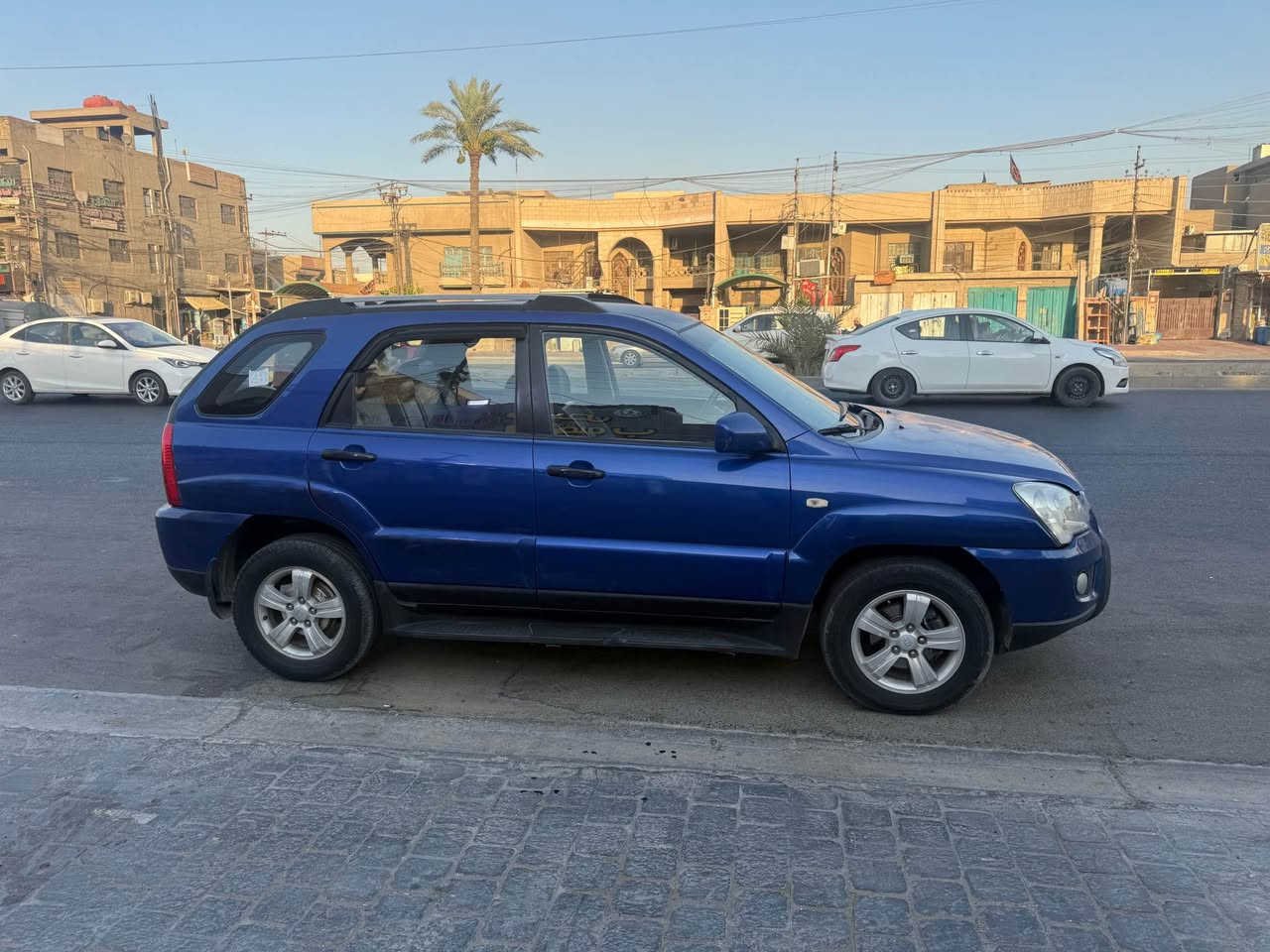 السلام عليكم 
كيا سبورتاج 2009 خليجي بدون صبغ 
مكان السياره بغداد 
السعر 95 $ 
نقص تبريد 
الاتصال *********** بغداد, العراق
