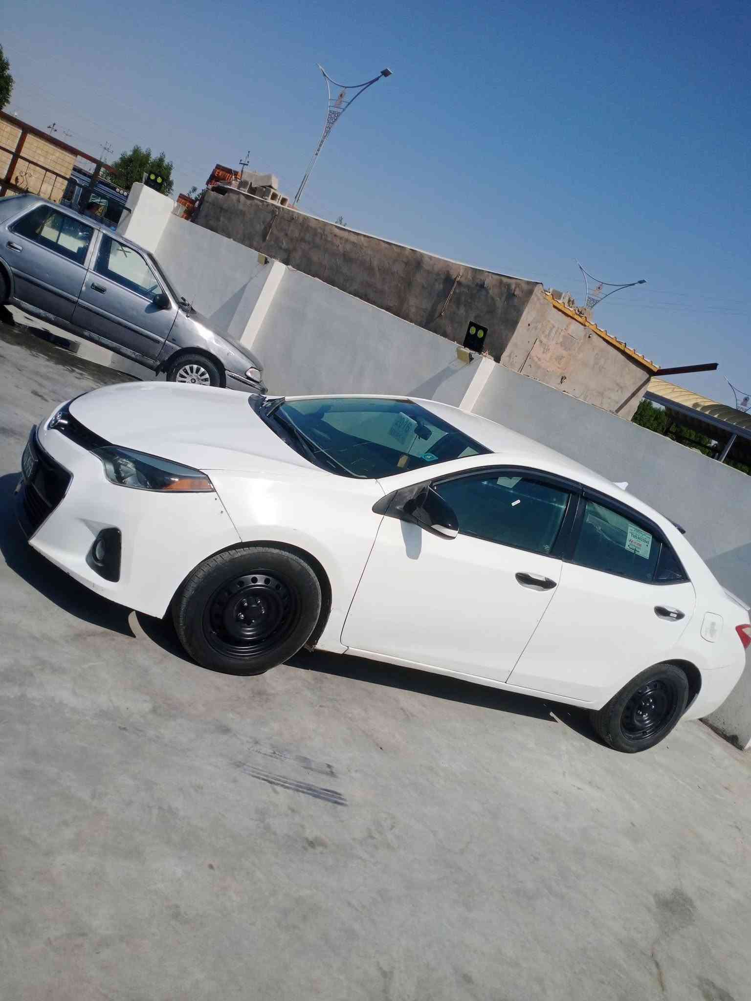 سلام عليكم كورلا واردامريكي مديل 2016 مكينه كير خير من الله مكينه 1800 تخم تاير صدر خلفي امامي جديد تبريد ثلج سيارة كلش حلوه بيها اماكن صبغ ابيعك حزام رقم ذي قار بسمي شرط التحويل 90 وبي مجال مكاني ديالى بلدروز رقم الهاتف ‏‪***********‬‏
