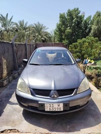 لانسر • ٢٠١٠ • باب الاغا