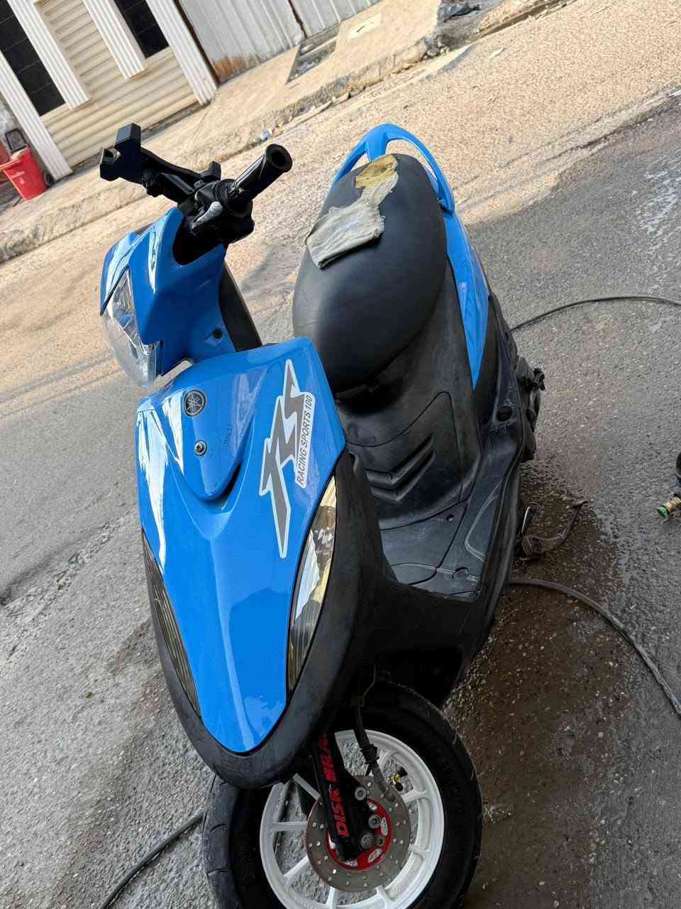 السلام عليكم للبيع 
دراجه ناريه ماكس عدله
كفاله عامه قابله للتفاوض
الون رصاصي اوراقه كامله
وكفاله موجوده بل تفاصيل
السعر 800وبيه المكان بغداد البلديات
للتواصل:*********** ومع تمنياتي لكم بنجاح♥️
#دراجات #ناريه
