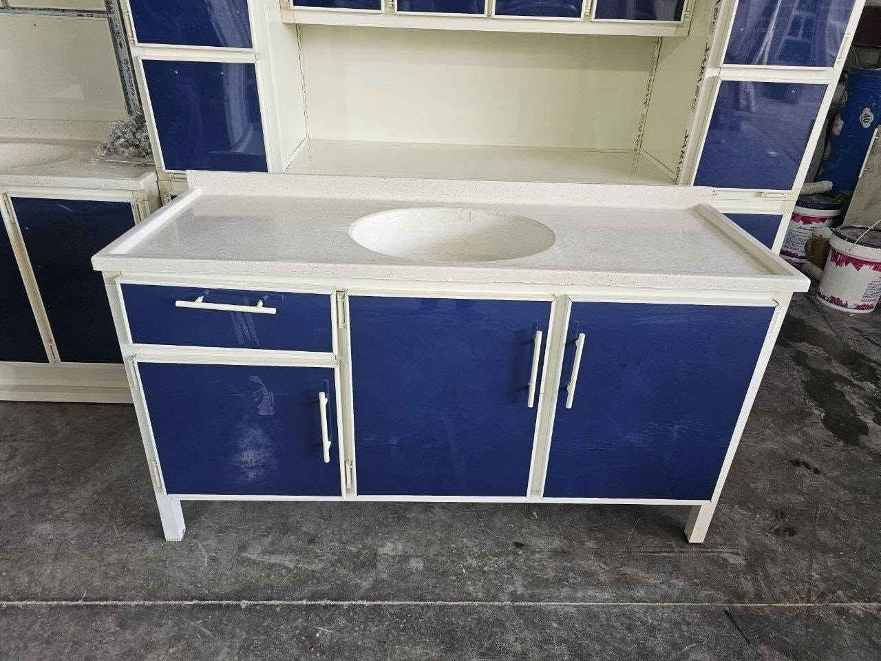 أهلاً وسهلاً بكم
متوفر جميع انواع الكاونترات ومتوفر توصيل جميع محافظات العراق 
الإتصال ***********
