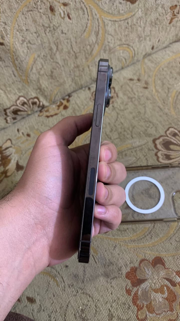 سلام عليكم للبيع ايفون 13 برو ماكس امريكي جهاز بلادي باكيته موجود 256 بطاريه 79 بلاديه السعر 650 بي مجال بسيط
***********
