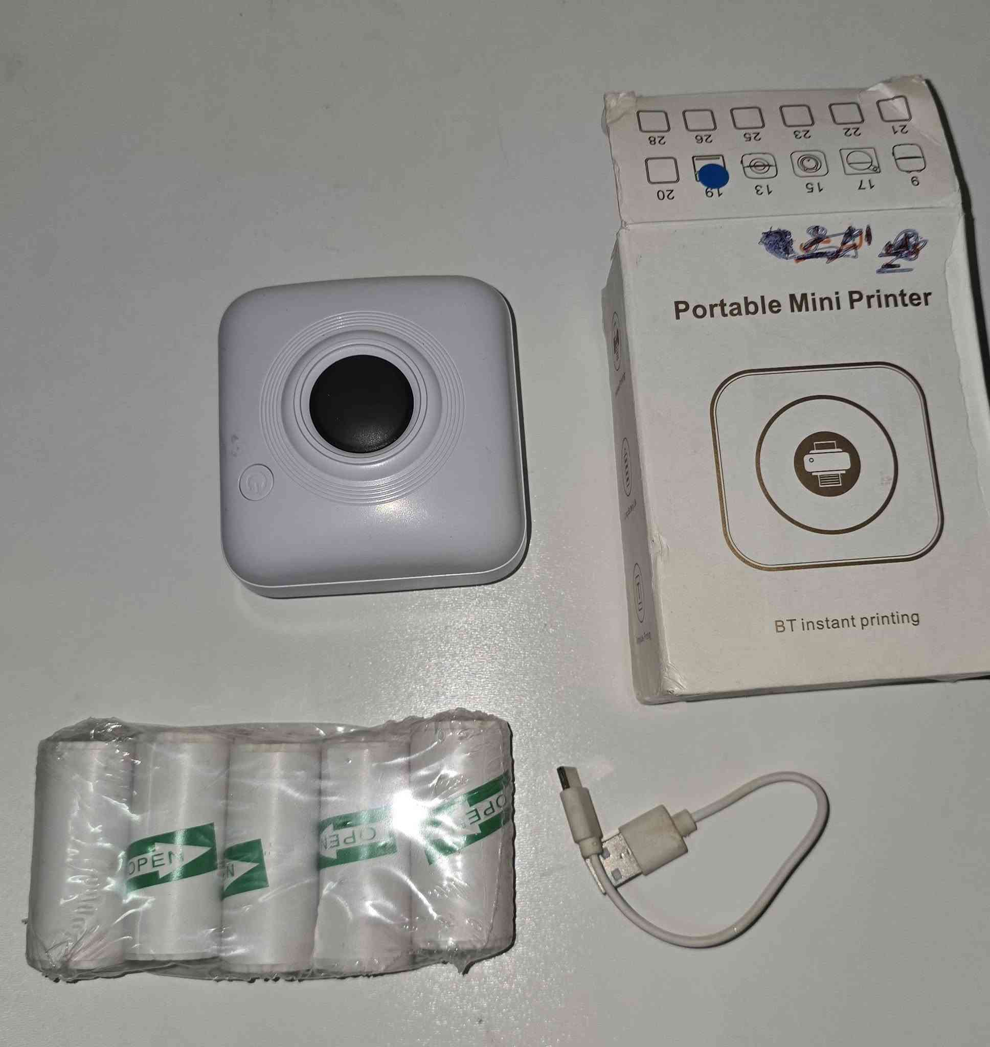 طابعه استيكرات مع اوراقها 
بضاعه اوربيه  سعر 6 
عنواني فاو
***********
