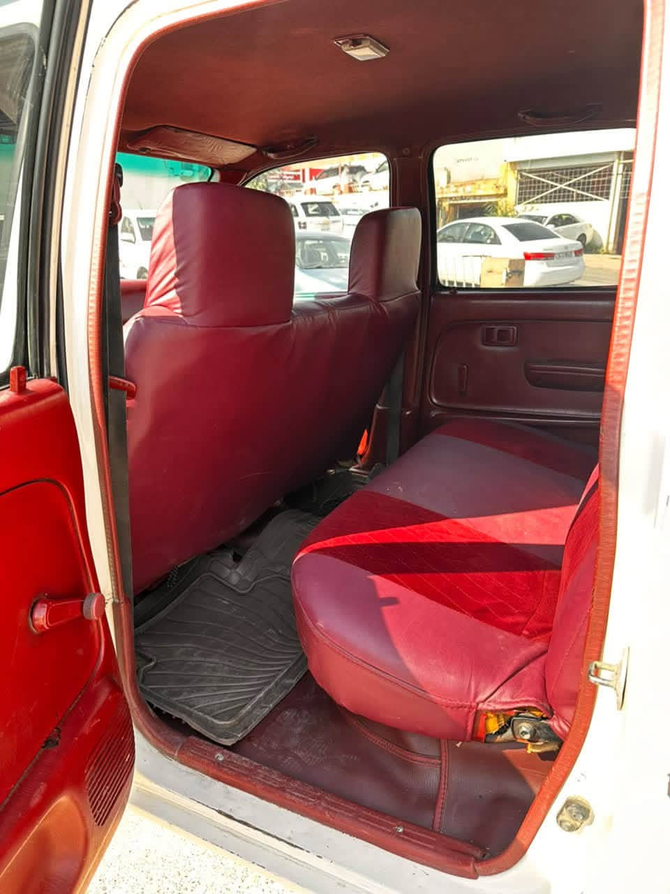 هايلوكس 2004 4x4 رقم دهوك گير محرك بشرط بدون دعم بدون سبع عنوان زاخو سعر 115 ورقه رقم الهاتف ***********
