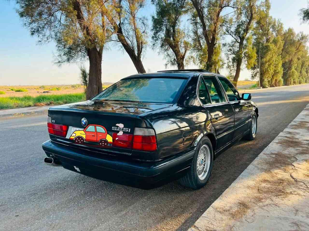 رقم  بغداد
BMW 525 موديل 92 
كشنات تحكم
منظومه تبريد ثلاجه
مكينه وكير جديد
صدر جديد 
غرفه نظيفه 
سقف الغرفه كنتاره
منظومه زنون جديد
صبغه سياره جديد 
تخم تاير جديد
سيارة حلوه ومتعوب عليه حتى بور وجعمقه كهربائي 
سيارة كهربائية كله ابلاديه بدون اي قطعه جطل
فإن تبريد جديد
كشنات مغلفه تغليف اسبورت 
مكان بابل
سعر 68 رقم ***********
