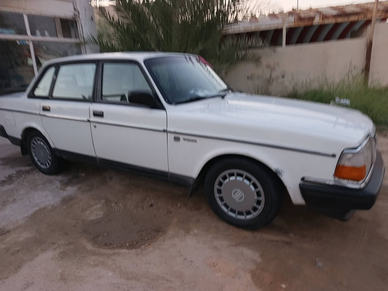 سلام عليكم فالفو البيع مديل 93 حجم 240كير اوتو مكينه بخاخ مكفولات تبريد ثلج سياره بلاديه بدون حادث وبدون صبغ شواصي بلاديه سنتر لوك تقفيل شغال تخم تاير جديد غرفه
بلاديه سياره مملعوب بيه كوله وضع البلادي 
مكانه نجف كوفه استفسار اتصال ***********
السعر ٦٠ورقه بيه مجال
سلام عليكم فالفو البيع مديل 93 حجم 240كير اوتو مكينه بخاخ مكفولات تبريد ثلج سياره بلاديه بدون حادث وبدون صبغ شواصي بلاديه سنتر لوك تقفيل شغال تخم تاير جديد غرفه
