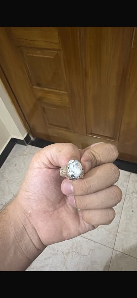 السلام عليكم عطف للبيع السعر خاص تواصل ***********
