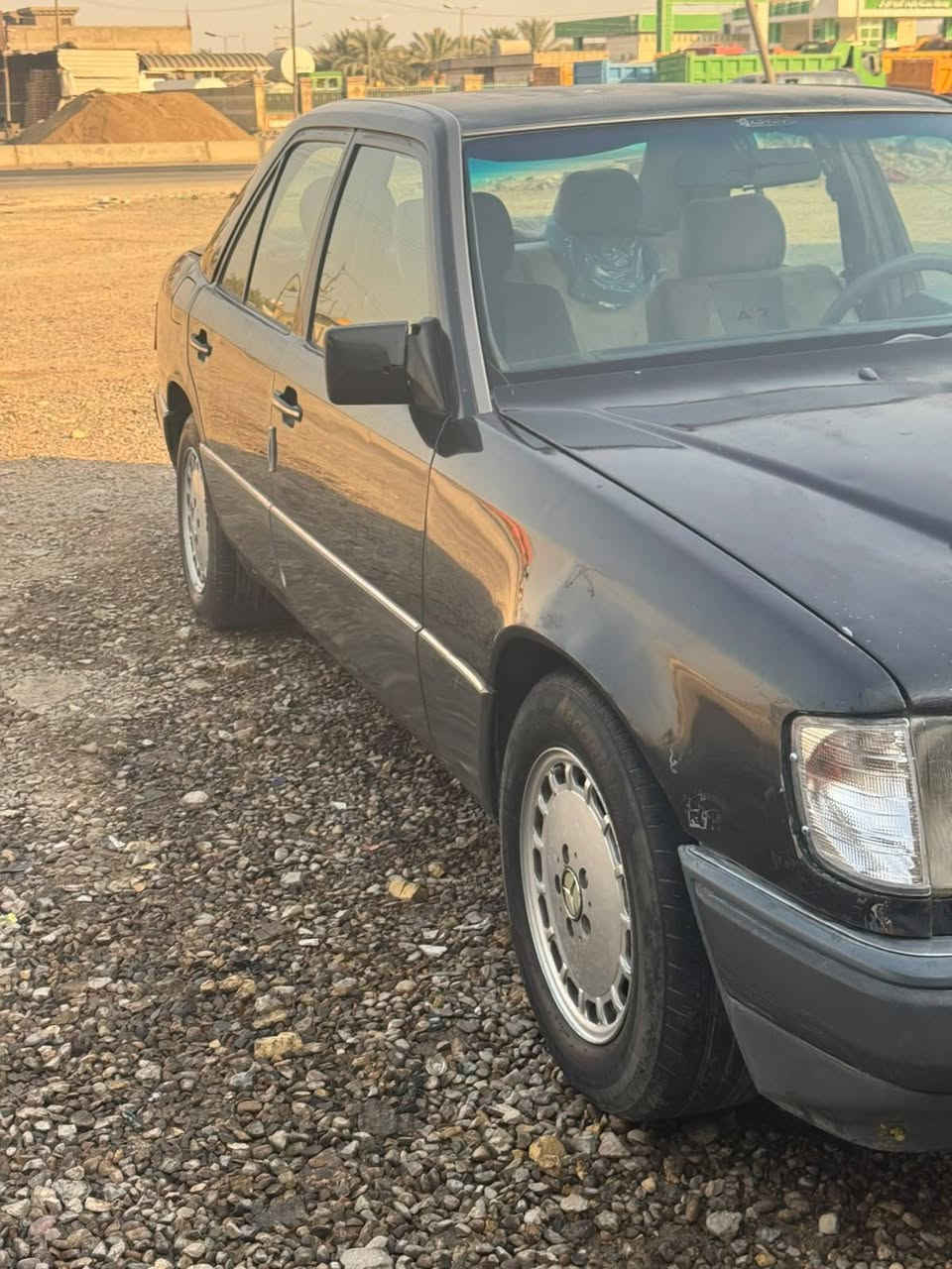مارسيدس دب موديل 1990 محور 3000
كير ومكينه خير من الله 
تبريد شغال

تحويل وكالة رقم أربيل 
مكان السيارة بغداد
السعر 50$
الاستفسار /***********
