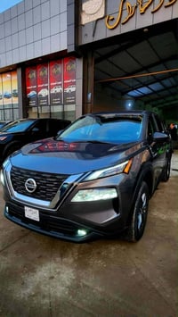 نيسان روج 24 مرقم بغداد  بسمي   ضرر بس بنيد بدون شاصي أو لغد شرط  0772...