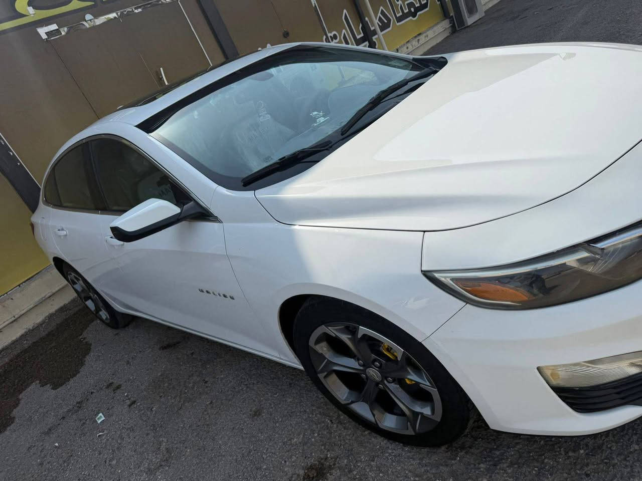 السلام عليكم ماليبو موديل عشرين ماشيه 130 مكينه1500تيربو مابيه ضربه ولا صبغ ولا طخه لا بامريكا ولا بالعراق. حادثه من امريكا مبين بالصوره (معوقين المعوق موجود ويدوام ب مرور)بعدله سنه وتنفك تبريد ثلج منضومه ستوني مسويها مكان نجف السعر 105 للاستفسار ***********
