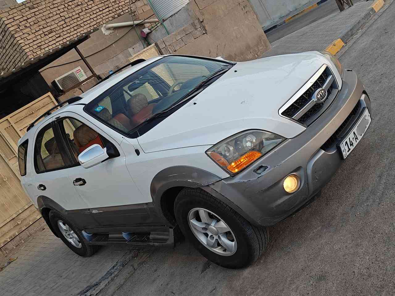 السلام عليكم سورنتو 2009 خليجي كفاله من كلشي مكينه وكير الابلاد وتبريد كفاله ما مفتوحات الابلاد حداده تخم تاير جديد سياره جاهزة الاخير مكاني البصرة رقم بصره الجديد سنويه ال30.    السعر 83 وبيها مجال قليل الاشراي 
***********
