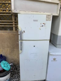 للبيع. اغراض مستخدمة شرط الشغل 07800635794