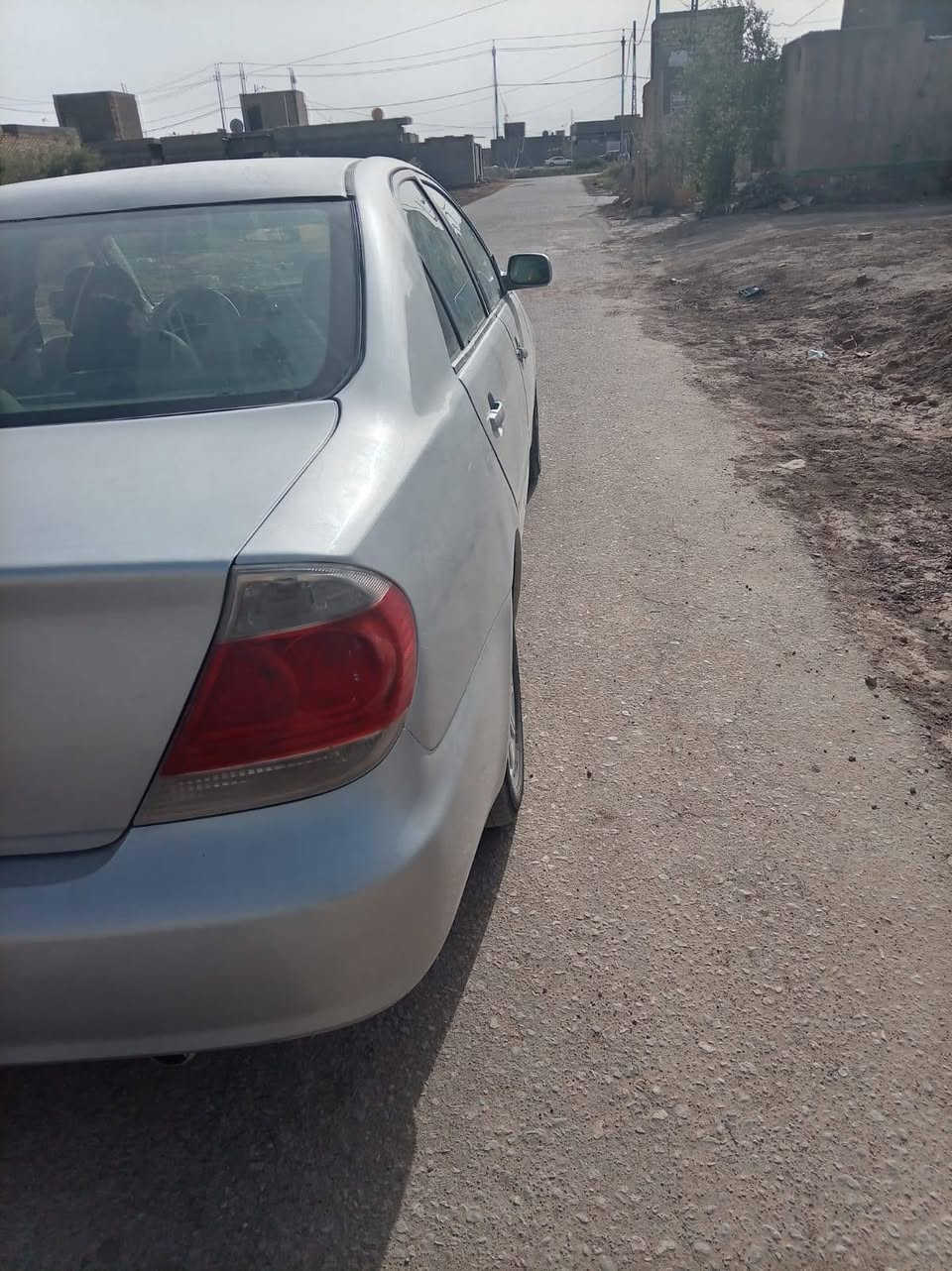 كامري امريكي للبيع موديل ٢٠٠٥جاهزه مكينه كير حدادايه موجود بلنجف السعر 33بيه مجال ***********
