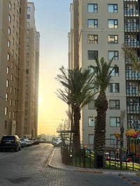 ٢٠٠م • زيرو • اطلالة على المطار