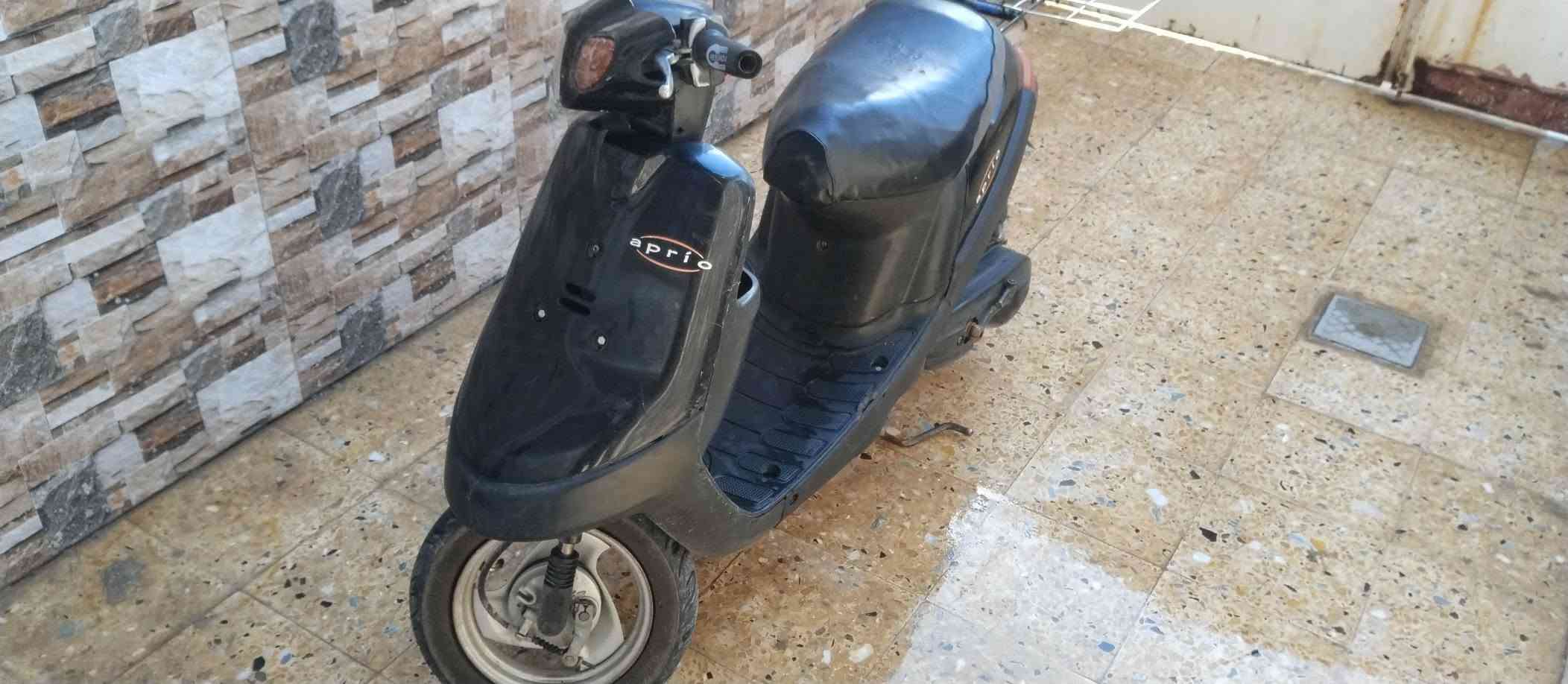 ماطور للبيع معمر مره وحده صوت ونه ما بي اخرس درع اصلي يرادله باتري قطاره مال بانزين السعر 275 بي مجال حك جيتك
