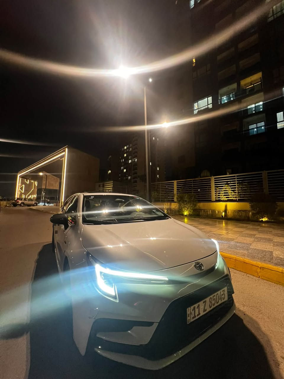 كورلا اس • هايبرد 1800 • فتحة سقف