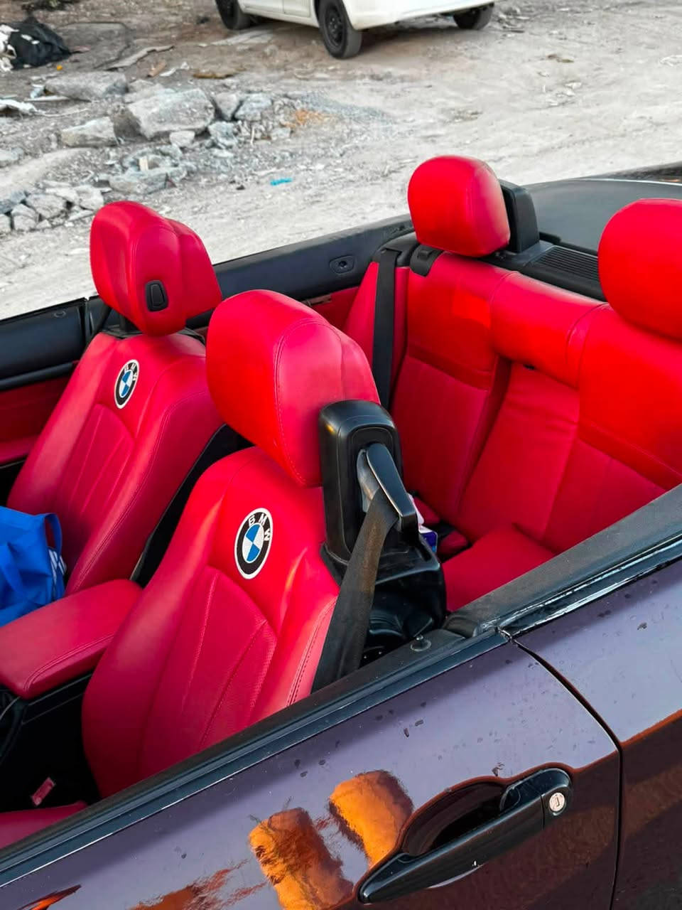 السلام عليكم .. للبيع او مراوس باخرة
السعر 125$
Bmw e93 328  2012   من النوادر بالعراق
ماشية 99 الف كيلو متر حقيقي 
السيارة كشف قمارة حديد
محرك 6 سلندر  n52 المرغوب بلادي .. كفالة محرك و گير و وشاصي و كص و حادث 
كهربائيات كلة بلادي
مصبوغة عام جمالية 
فول مواصفات .. بيها نقوصات بسيطة للأستفسار 
***********
