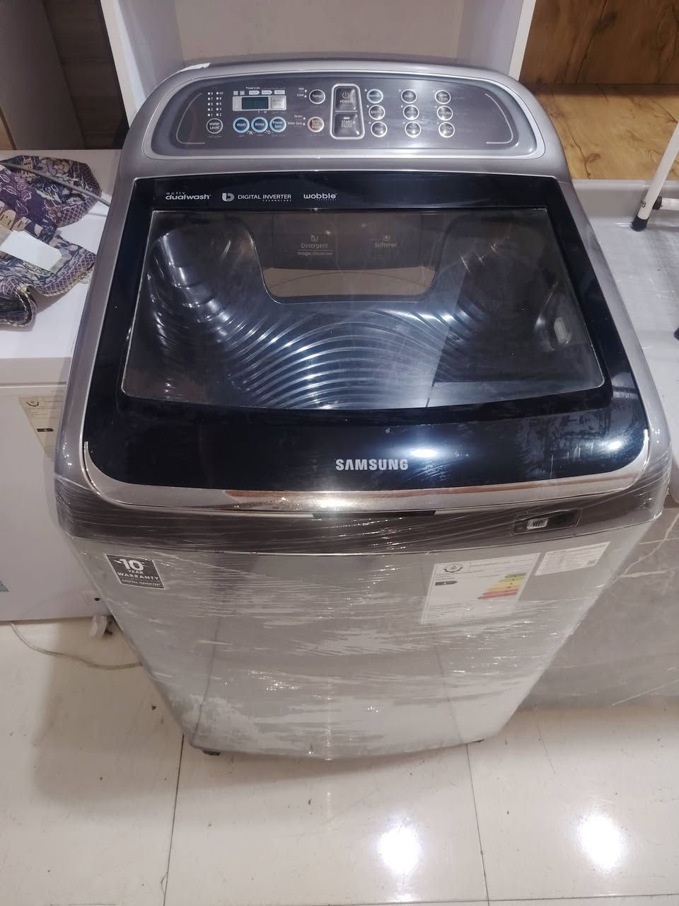 غراض لبيع العنوان سرجنار شارع ابو سناء مجاور فندق برج الحياة رقم موبايل *********** وتساب
